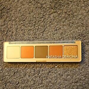 Natasha Denona - Peak eyeshadow palette